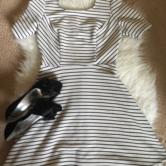 Spechless/ Beautiful Fit and Flare strapped Dress. - Picture 2 of 8